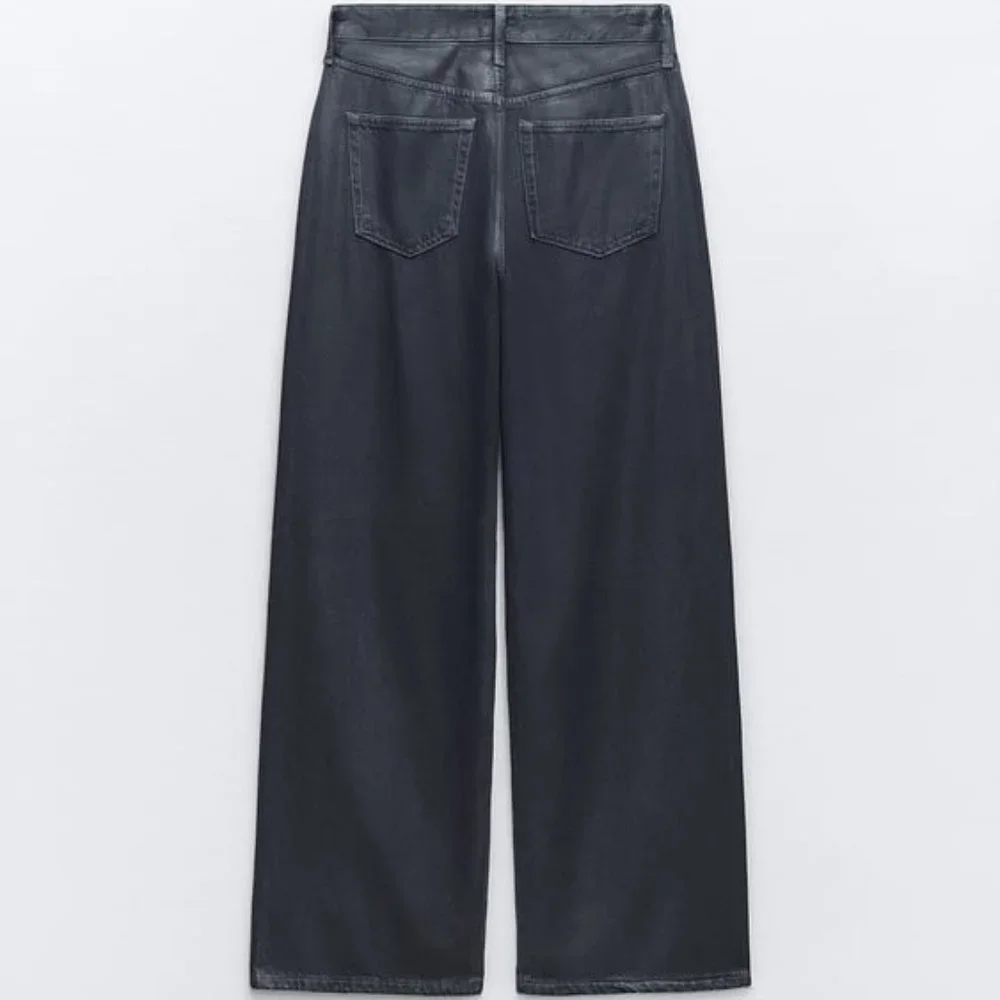 ZARA MID RISE LOOSE FIT FOIL JEANS - Picture 4 of 10